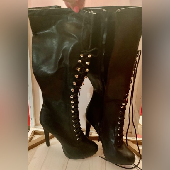 JustFab black corset heeled boots - Picture 1 of 2